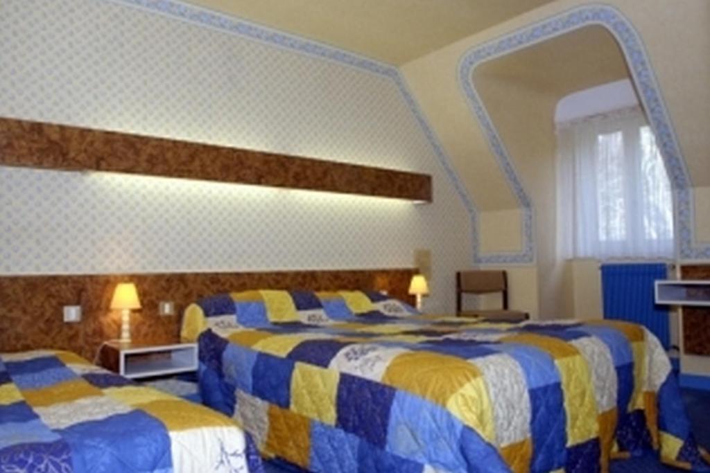La Ferme Du Relais Bigouden Hotell Plomeur Exteriör bild
